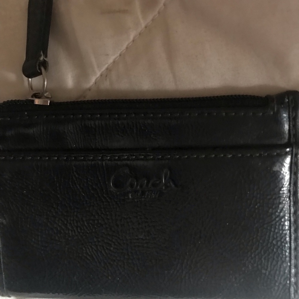 Coach change wallet. Like new.